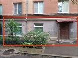 Два окна и отдельный вход со стороны квартала